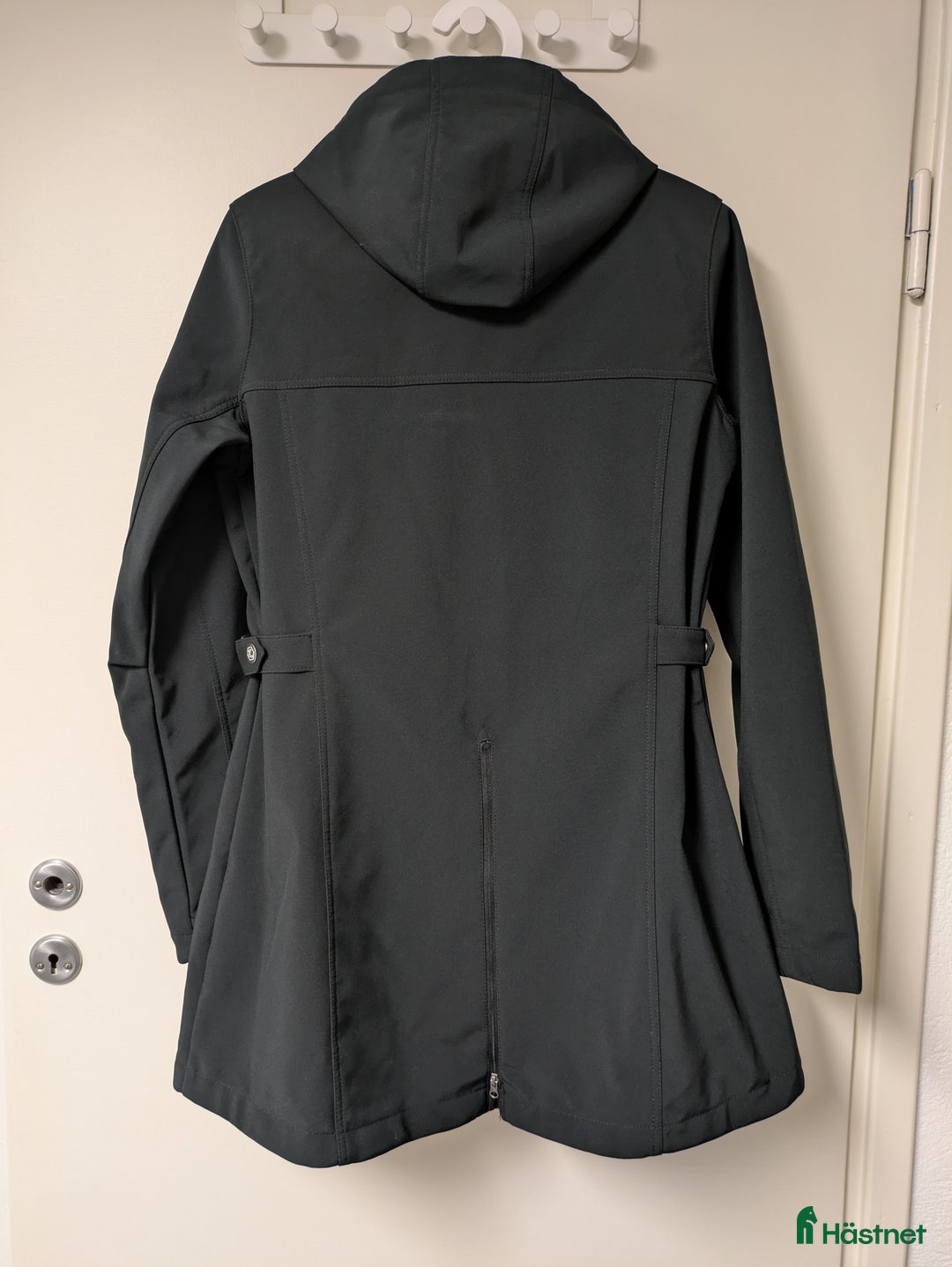 Jackor & Kavajer ryttarutrustning till salu: Horze Softshellridjacka  i Umeå - Annons 2