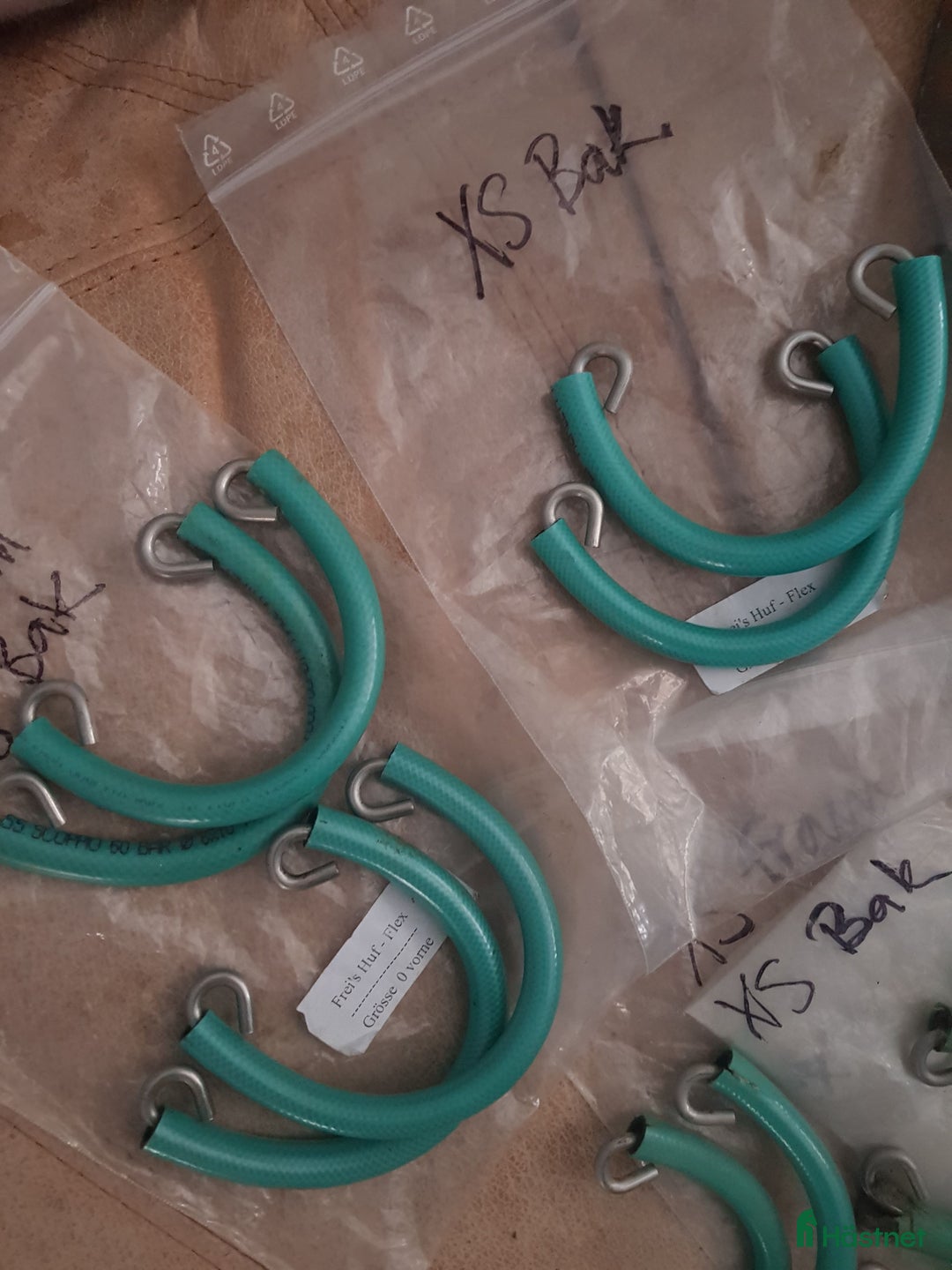 Övrig Hästutrustning hästutrustning till salu: Huf flex XS i Söråker - Annons 2