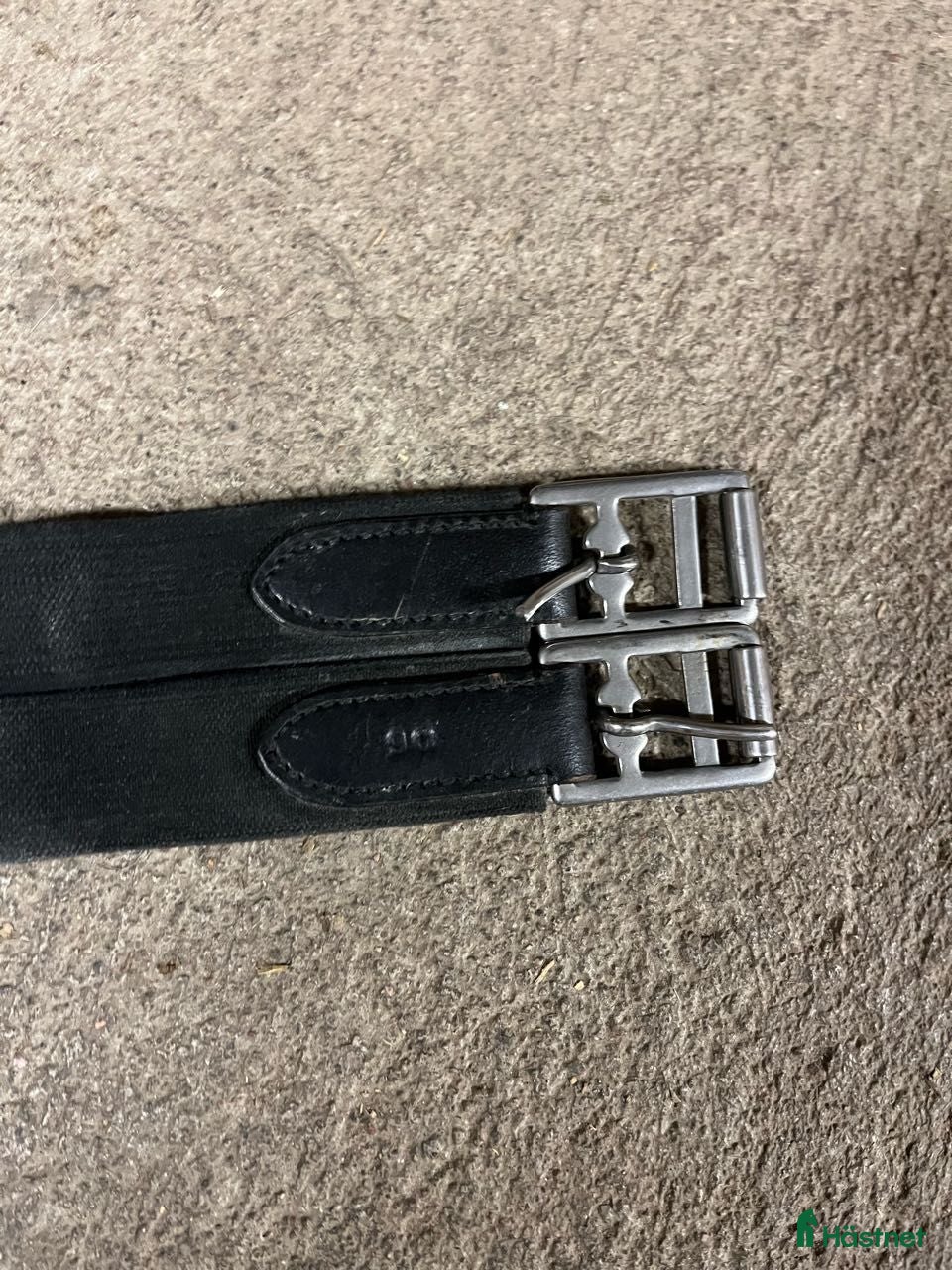 Sadeltillbehör hästutrustning Svart Magplatta 90cm - Annons 3