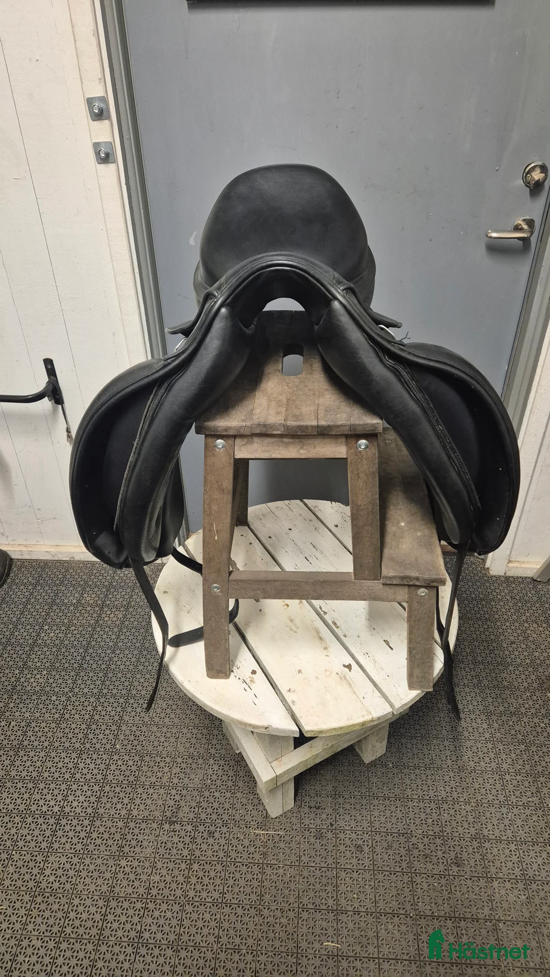 Sadlar hästutrustning till salu: Lippo Azzario Alto  i Halmstad - Annons 3