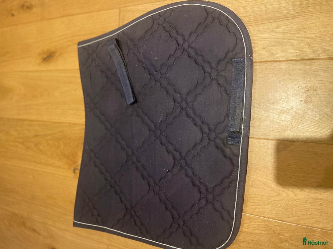 Schabrak & Vojlockar hästutrustning till salu: Olika schabrak tillsalu i Dannike - Annons 7