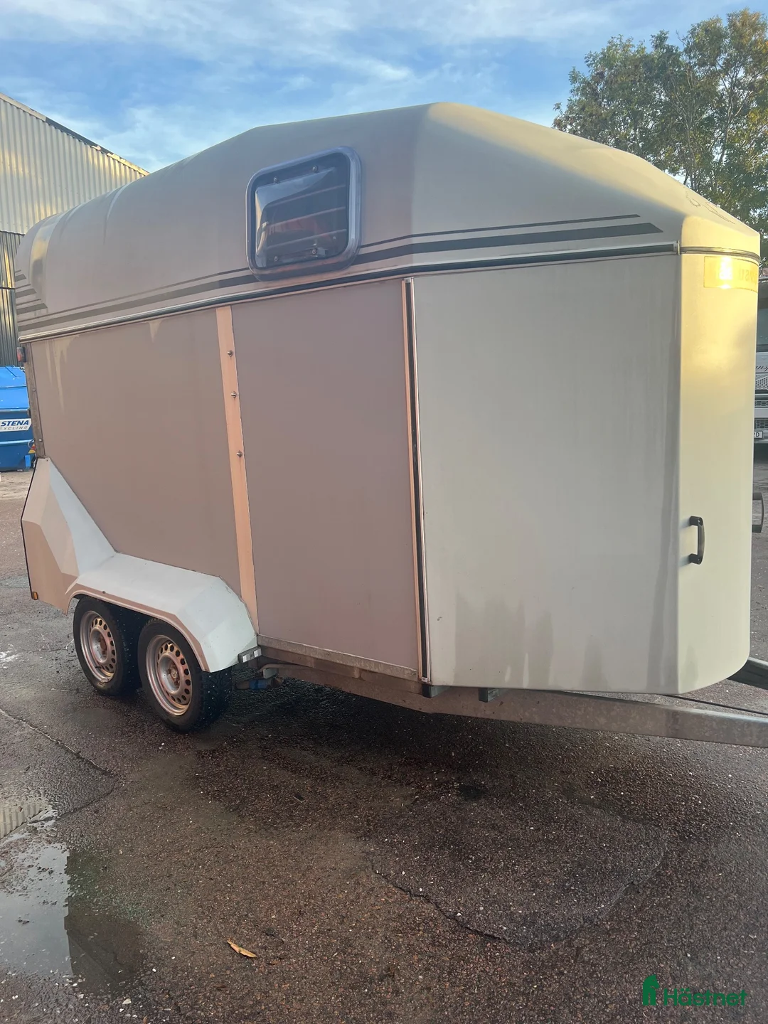 Hästtransporter  fordon & transport till salu: Thule Ringo Stsr i Billdal - Annons 2