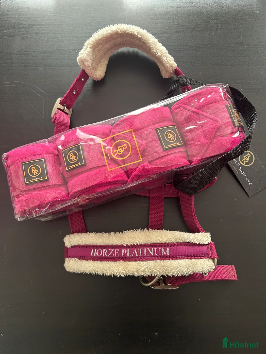 Övrig Hästutrustning hästutrustning till salu: Olika grimmor cob med matchende lindor i Vellinge - Annons 2