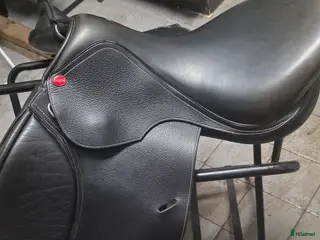 Sadlar hästutrustning Hoppsadel 17" i Vassmolösa - Annons 3