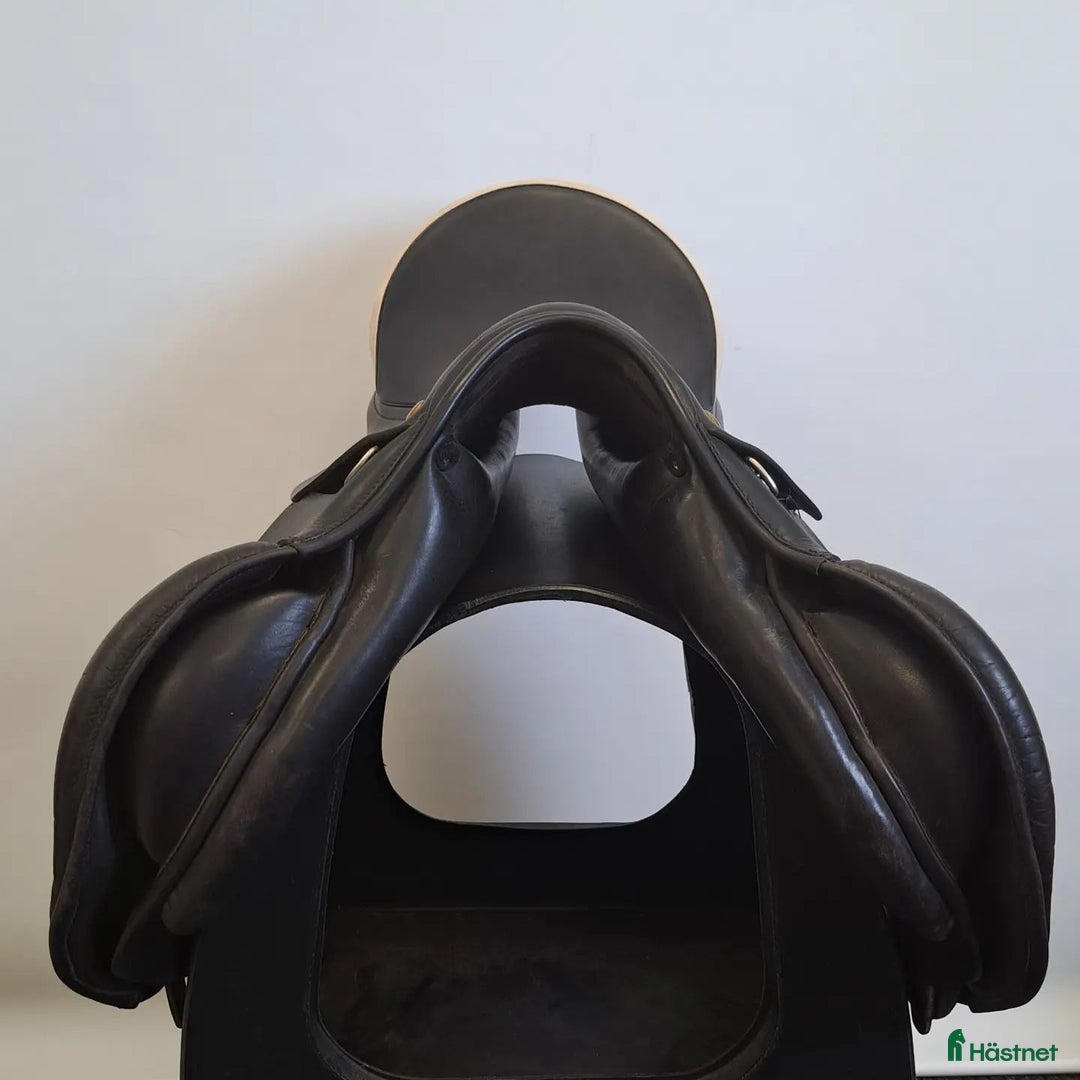 Sadlar hästutrustning till salu: Prestige Venezia i Mora - Annons 2