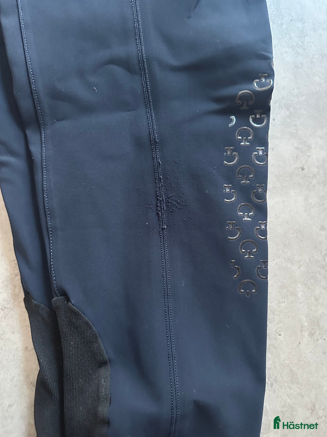 Ridbyxor ryttarutrustning till salu: Marinblå cavalleria toscana ridbyxa. i Nässjö - Annons 3