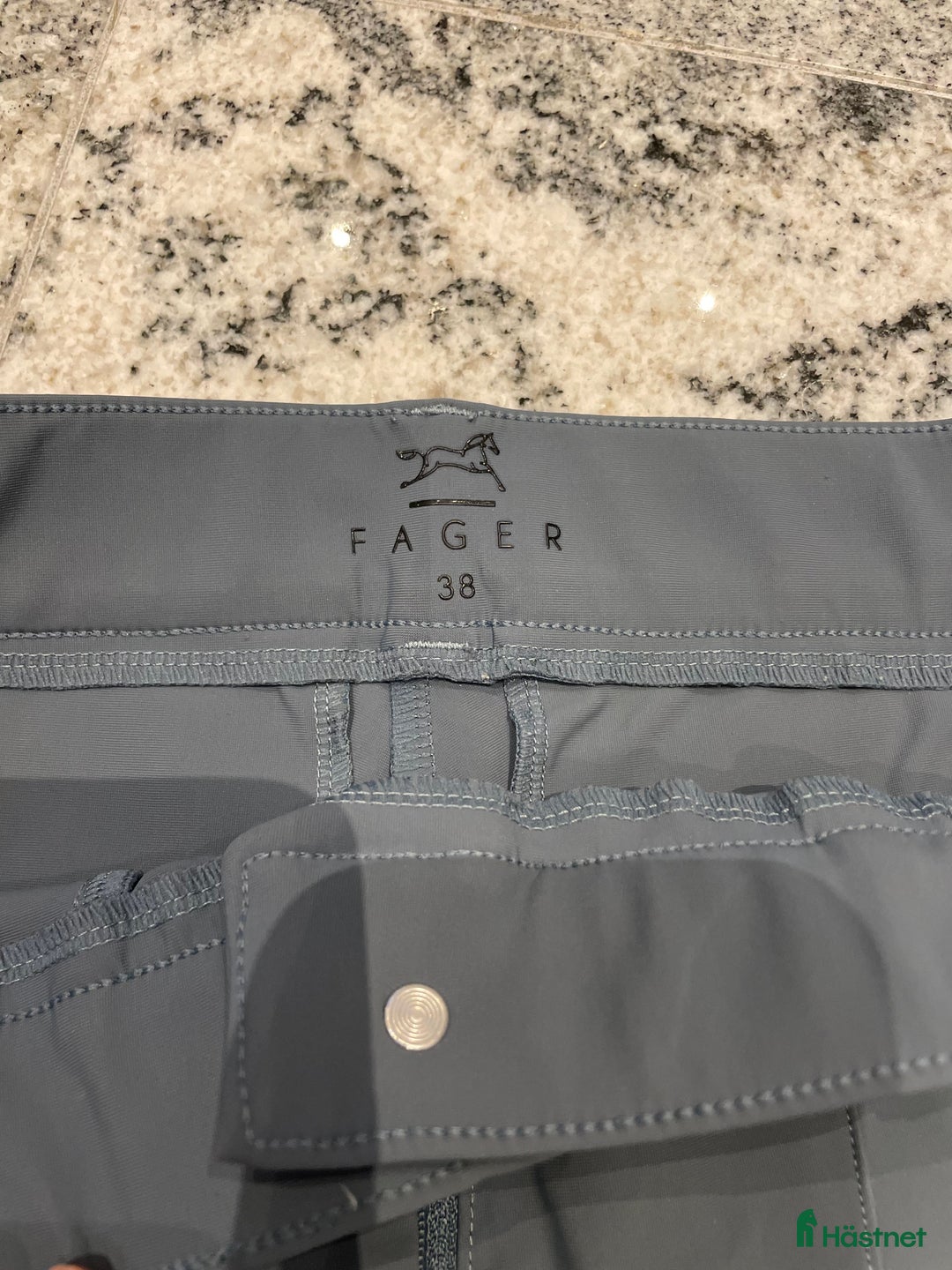 Ridbyxor ryttarutrustning till salu: Fager ridbyxor i Bankeryd - Annons 5