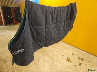 Täcken hästutrustning Tjockt Amigo stalltäcke i stl 145. i Sidensjö - Annons 12