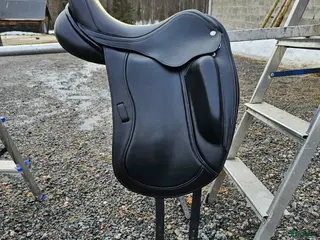 Sadlar hästutrustning Santa cruz colbert brother flo 16,5" - Annons 12