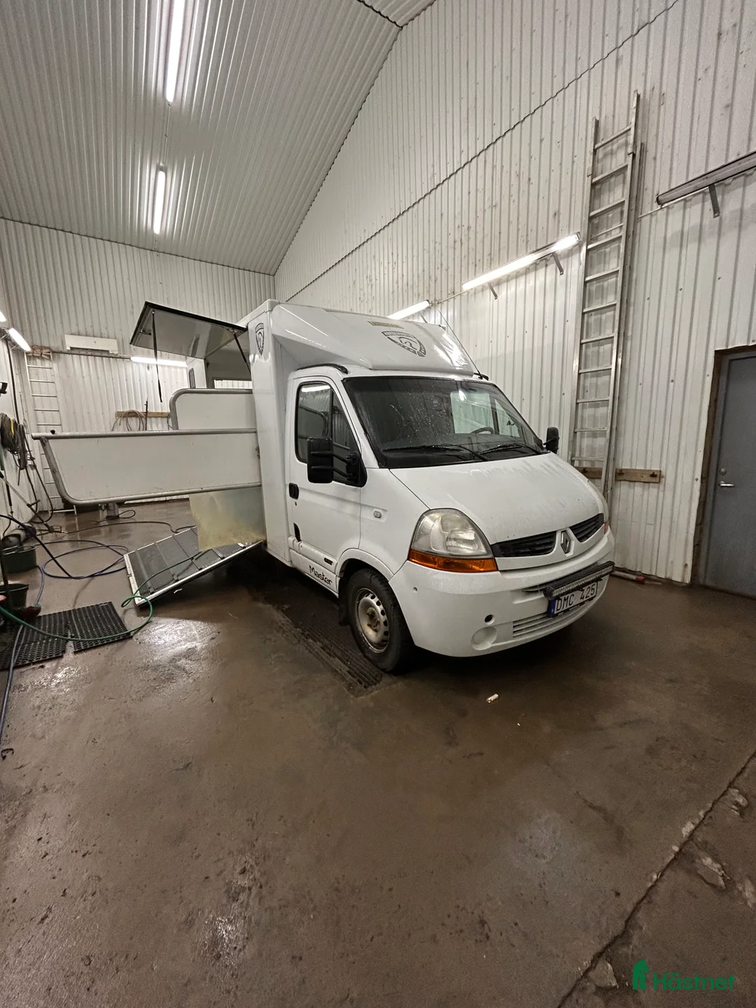 Hästlastbilar  fordon & transport till salu: Renault Master hästlastbil - Annons 1