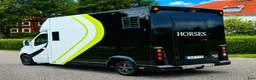 Hästlastbilar  fordon & transport till salu: UNIK 6-sitsig Hästlastbil 1055kg lastvikt - Annons 4