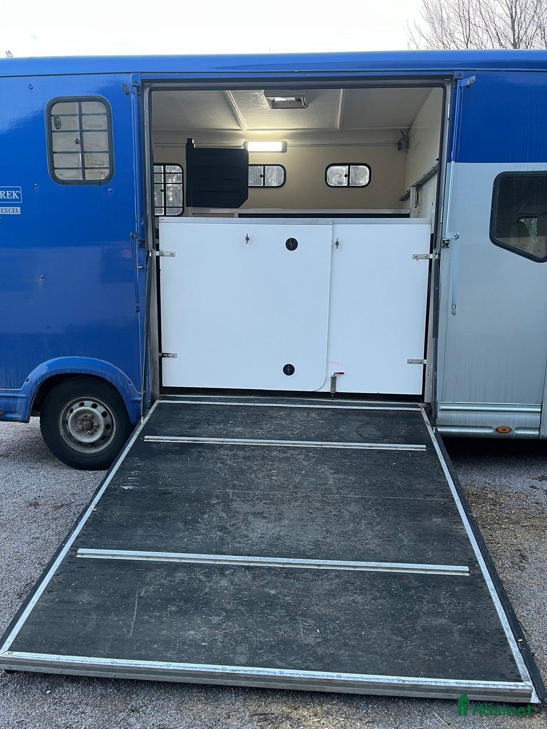 Hästlastbilar  fordon & transport till salu: B-korts hästbuss i Västervik - Annons 7