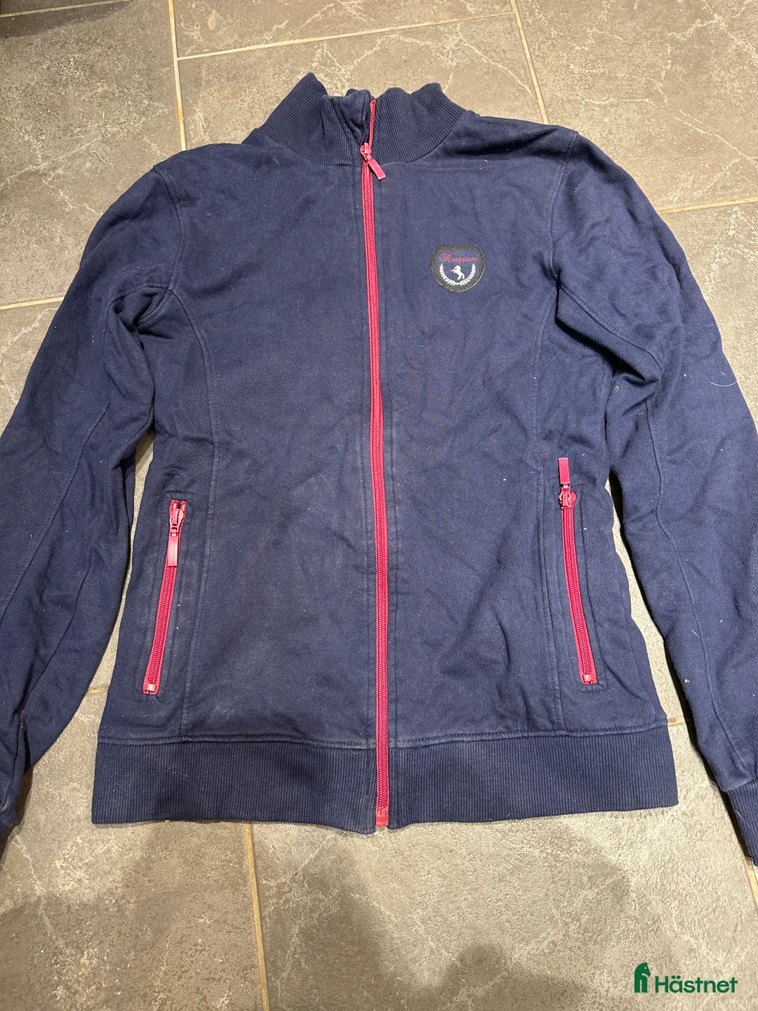 Övrigt Ridkläder ryttarutrustning till salu: ⭐️ fin ridtröja ⭐️ - Annons 1