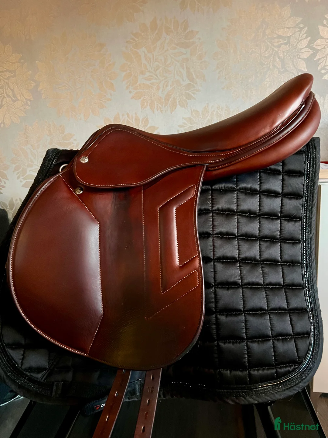 Sadlar hästutrustning till salu: Renaissance F monoflap, 18/34/LC i Bødalen - Annons 3