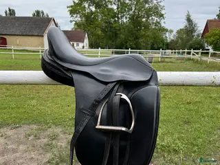 Sadlar hästutrustning Bomfri sadel från Masterback - Annons 1