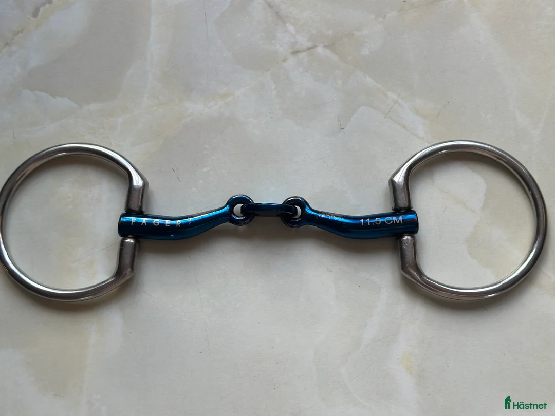 Bett hästutrustning till salu: Fint Fager bett  i Vingåker - Annons 1