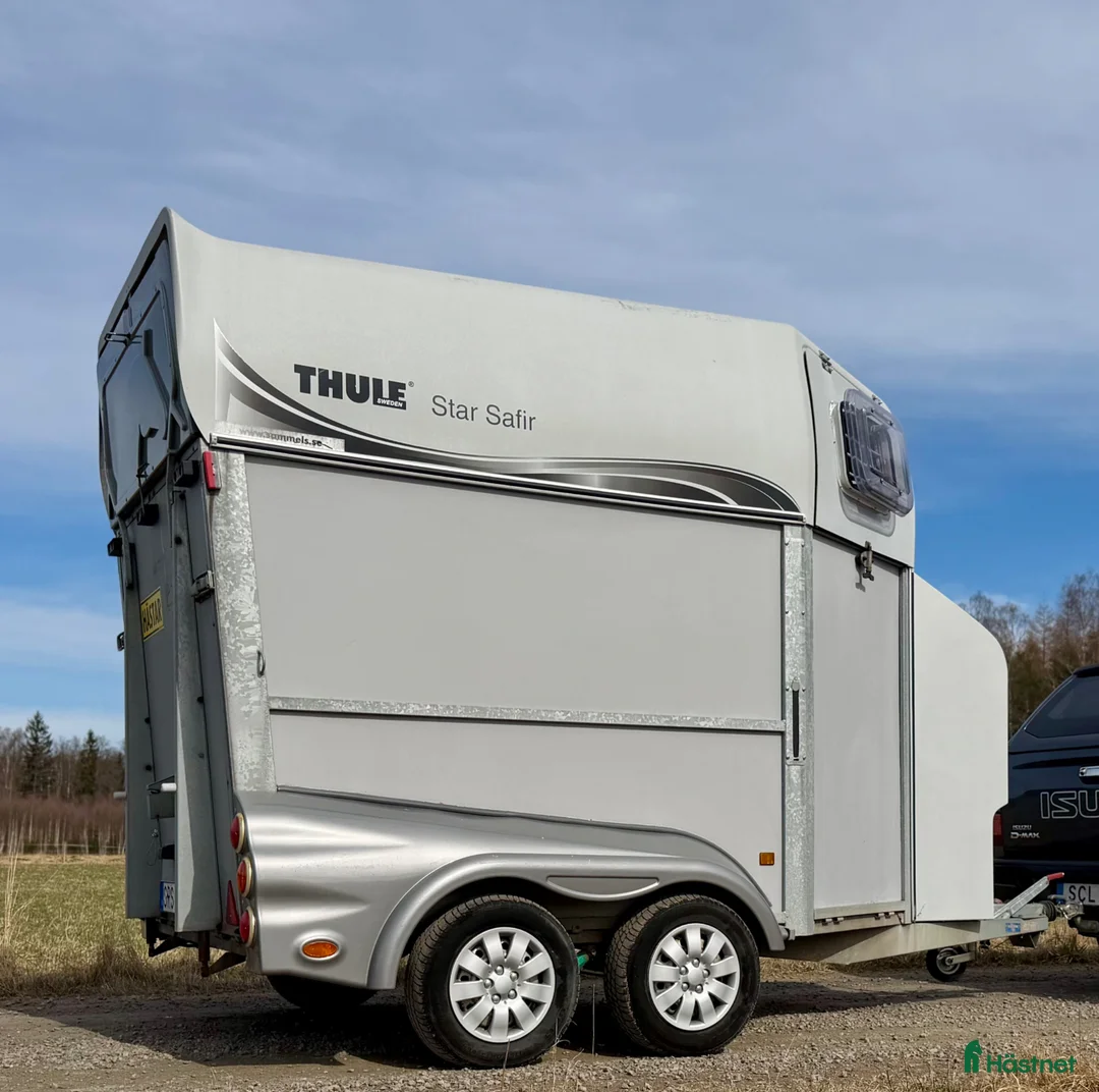 Hästtransporter  fordon & transport till salu: Thule Star Safir 135 - Annons 2