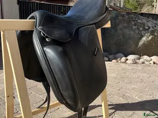 Sadlar hästutrustning Equipe Emporio Iceland - Annons 9