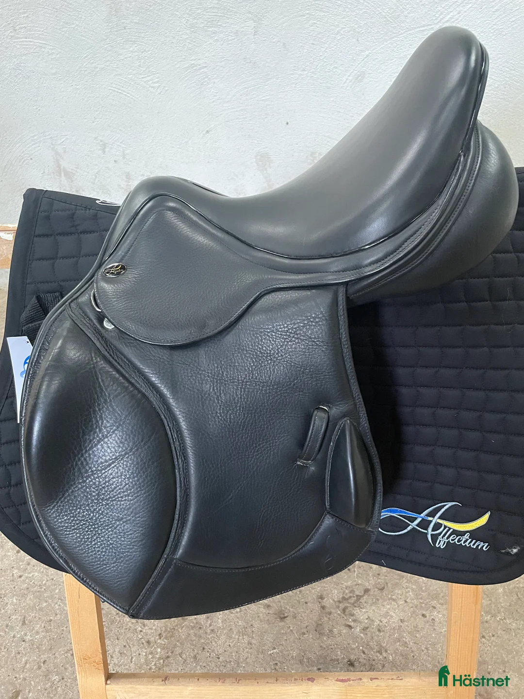 Sadlar hästutrustning till salu: Sadel Faith i Tygelsjö - Annons 1