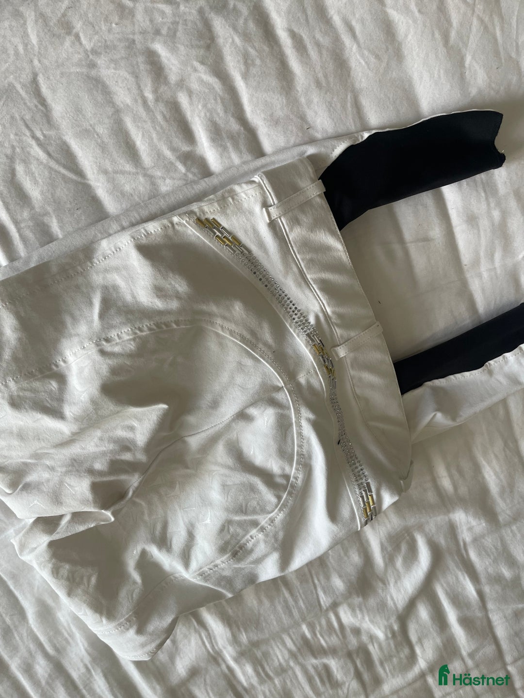 Ridbyxor ryttarutrustning till salu: Equiline ridbyxor  i Hästveda - Annons 3