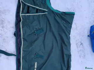 Täcken hästutrustning till salu: Blandade hästtäcken - Annons 2