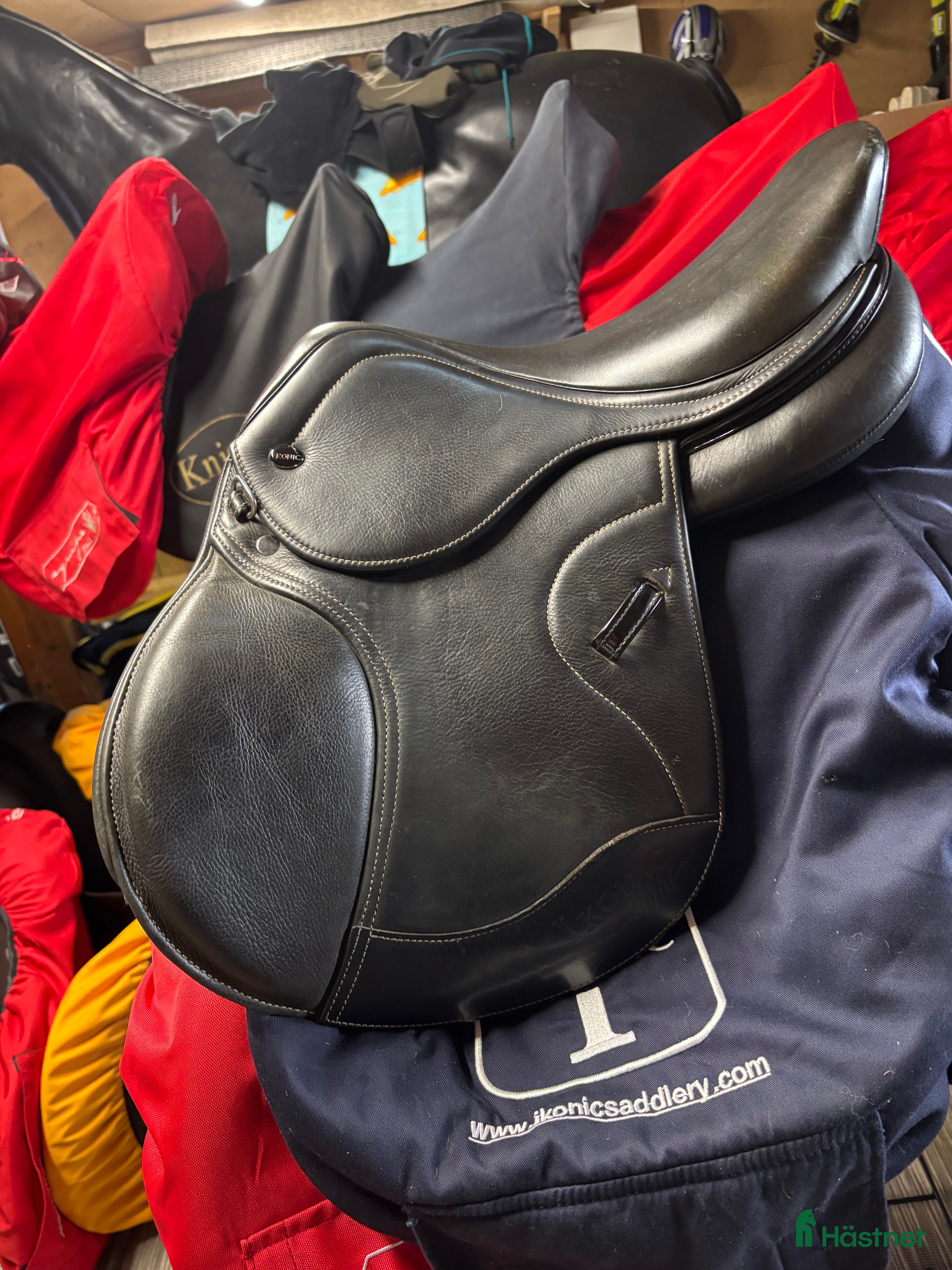 Sadlar hästutrustning till salu: Ikonic hybrid ponny jump  i Klippan - Annons 10