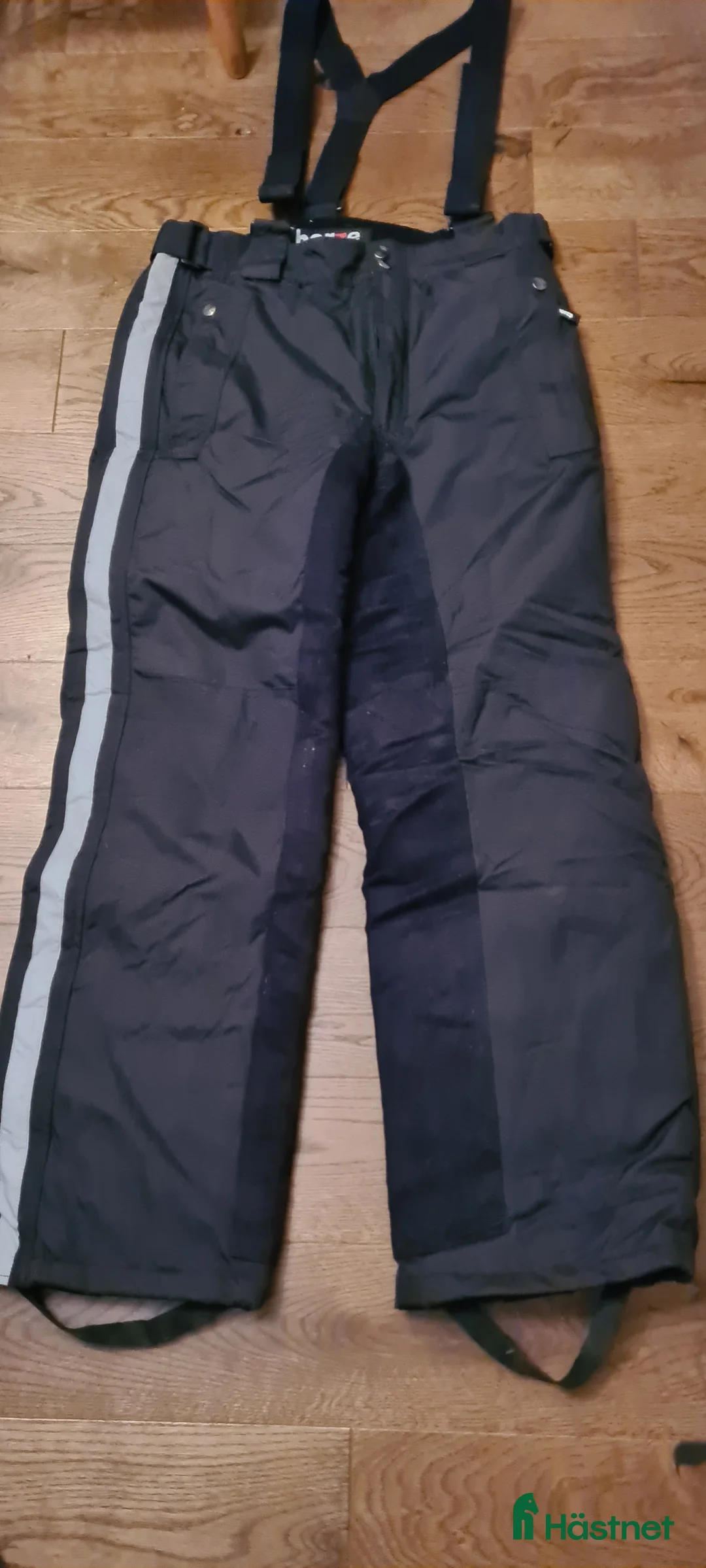 Övrigt Ridkläder ryttarutrustning till salu: Termobyxor, herrhandaskar, säkerhetsväst mm i Örsundsbro - Annons 1