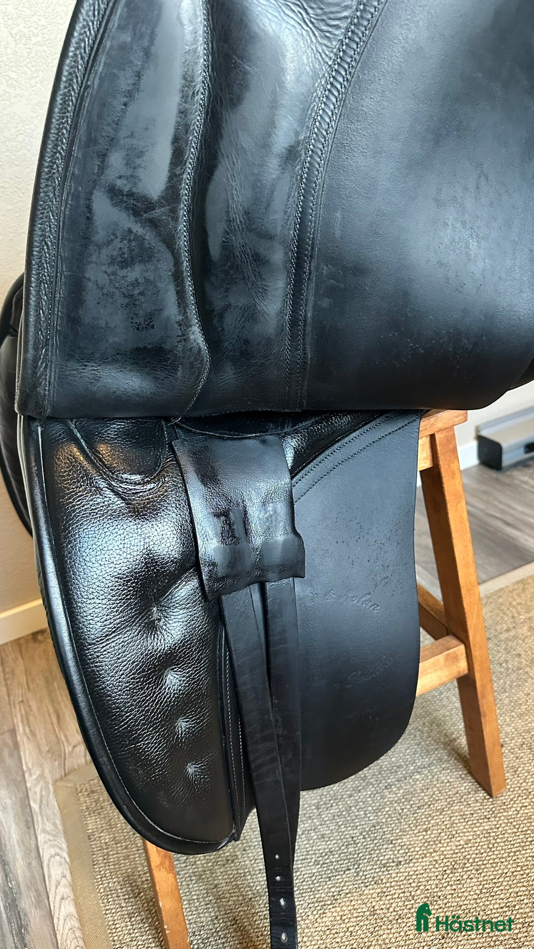 Sadlar hästutrustning till salu: Morris & Nolan Dressyrsadel i Veddige - Annons 8