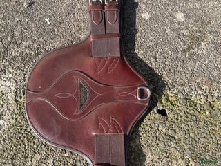 Sadeltillbehör hästutrustning till salu: Kort magplatta från equilinf i Hästveda - Annons 1