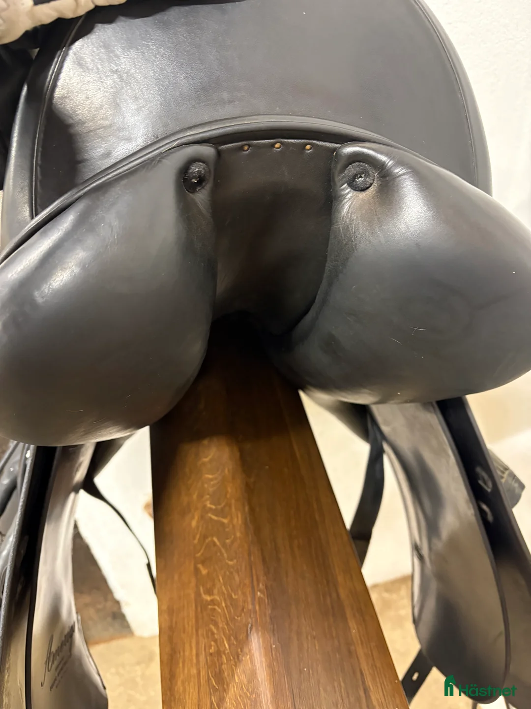 Sadlar hästutrustning till salu: America Cervia i Viken - Annons 2