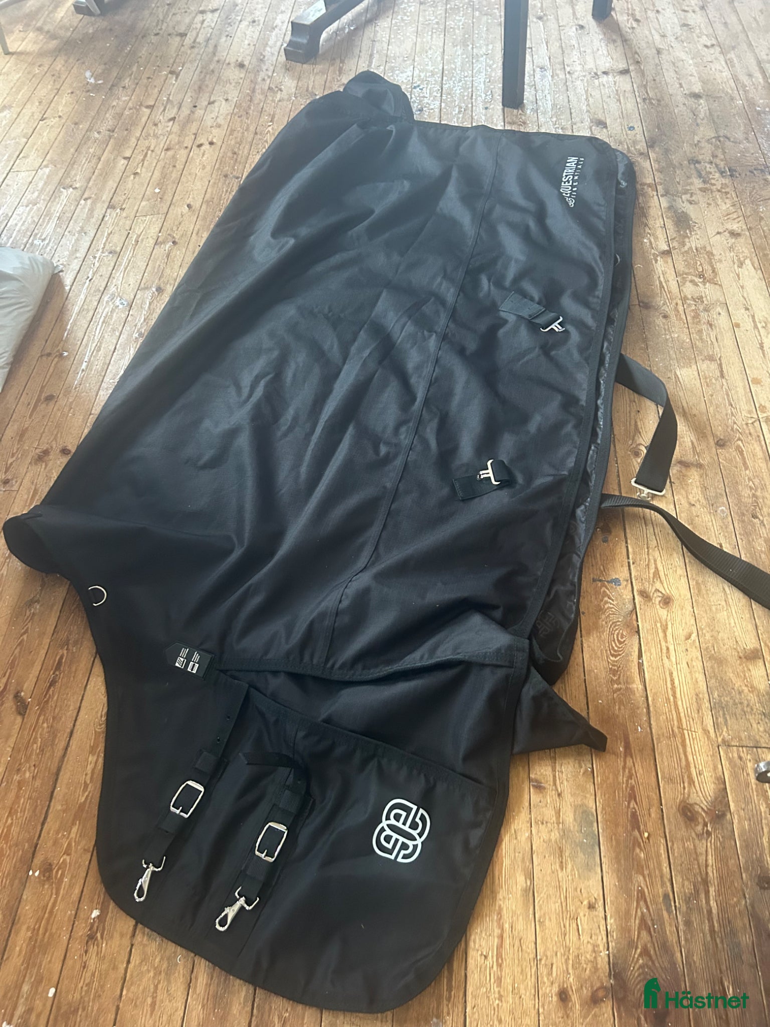 Täcken hästutrustning Regntäcke  - Annons 1