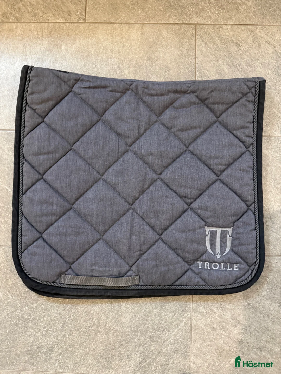 Schabrak & Vojlockar hästutrustning till salu: Trolle Company dressyr schabrak - Annons 2