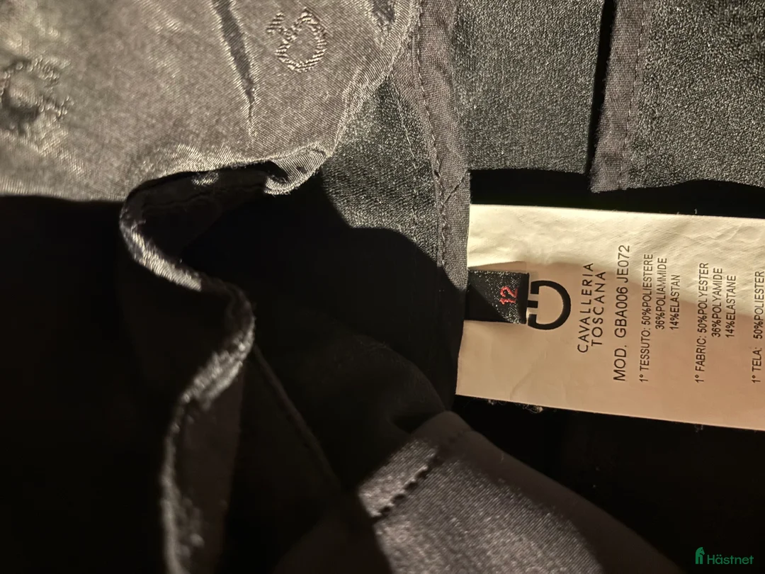 Jackor & Kavajer ryttarutrustning till salu: Cavalleria Toscana Juniorkavaj i Oxelösund - Annons 4