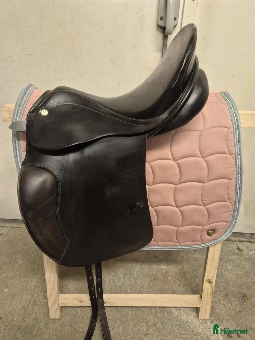 Sadlar hästutrustning till salu: Prestige Appaloosa Dressyrsadel - Annons 1