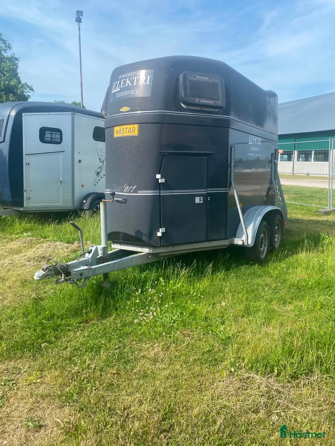 Hästtransporter  fordon & transport till salu: Böckman Comfort S hög lastvikt  - Annons 1
