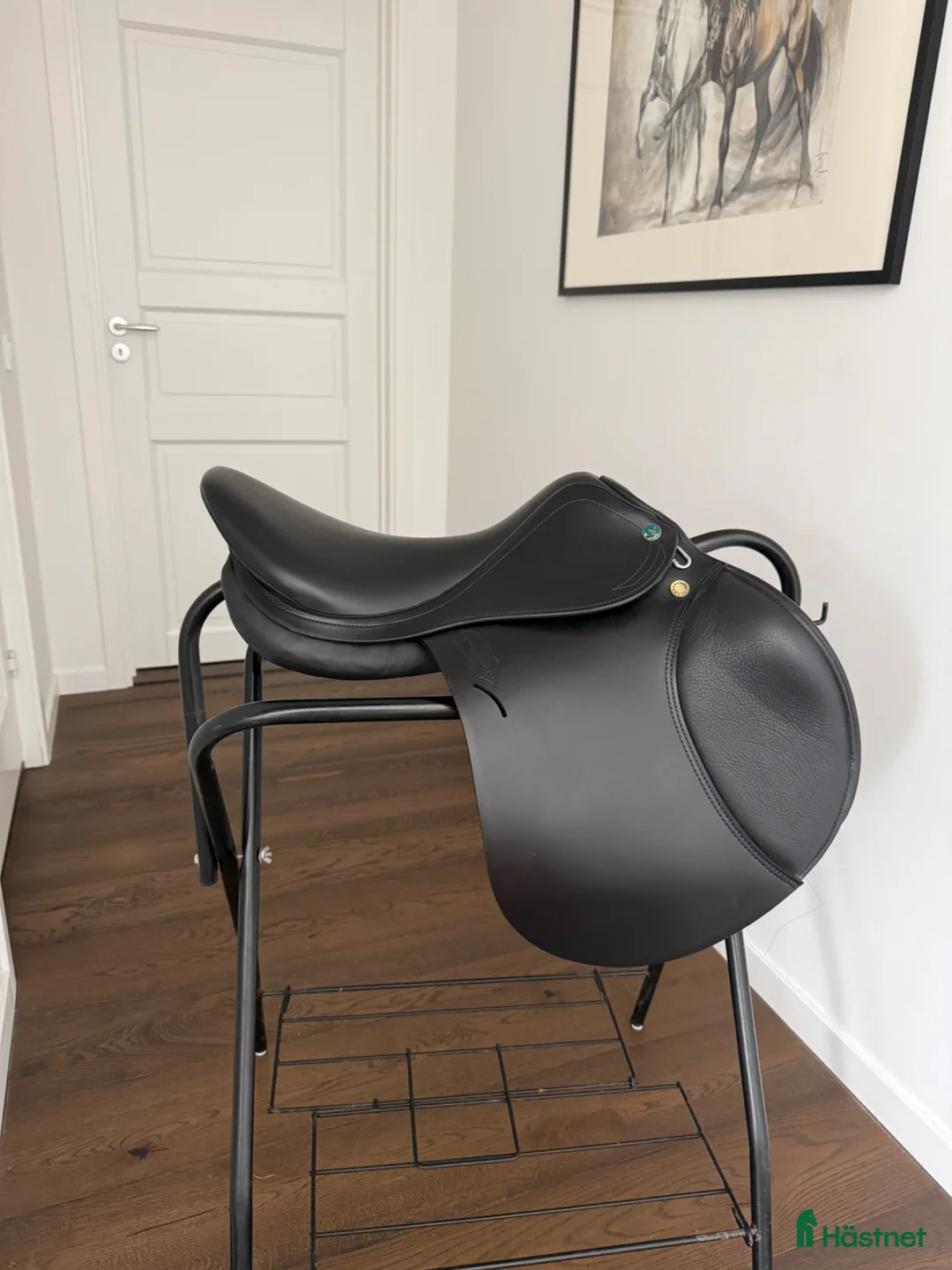 Sadlar hästutrustning till salu: Ny Prestige Roma II 17/37M2 - Annons 2