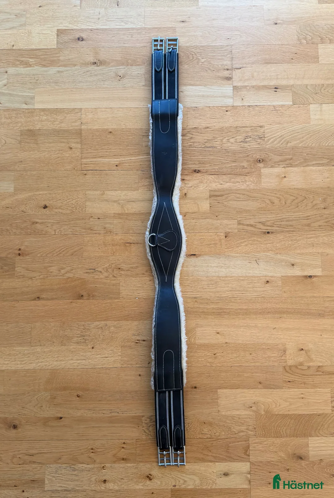 Sadeltillbehör hästutrustning till salu: Svart hopp/allround 125 cm - Annons 1