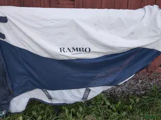 Täcken hästutrustning till salu: Summer Series stl 145 - Annons 4