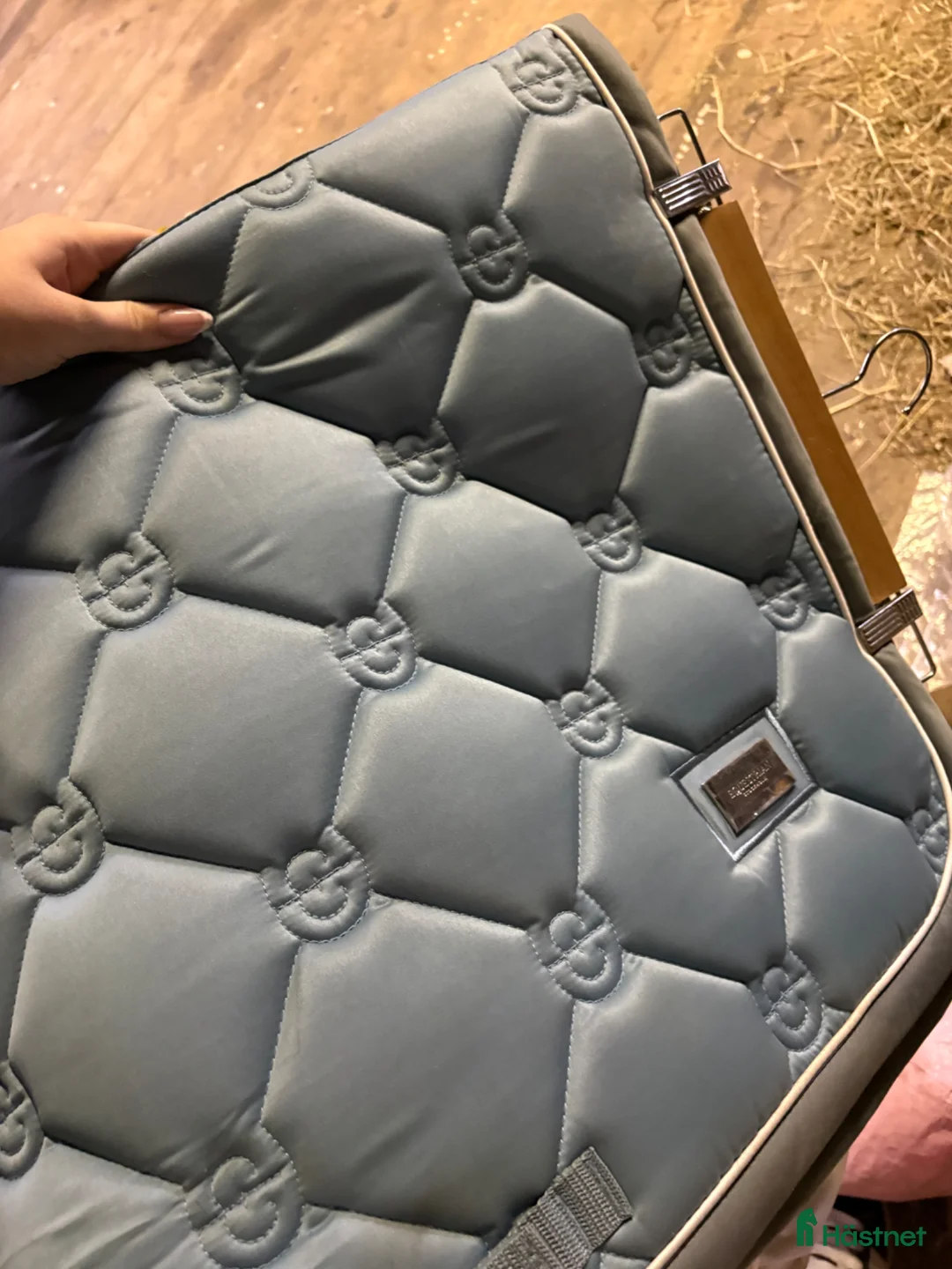 Schabrak & Vojlockar hästutrustning till salu: Es schabrak🌸 - Annons 2