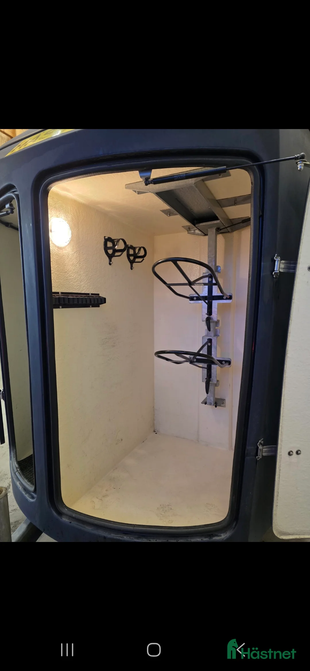 Hästtransporter  fordon & transport till salu: Thule premium 150 E5 - Annons 3