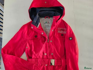 Jackor & Kavajer ryttarutrustning till salu: Röd Equiline i Härnösand - Annons 24