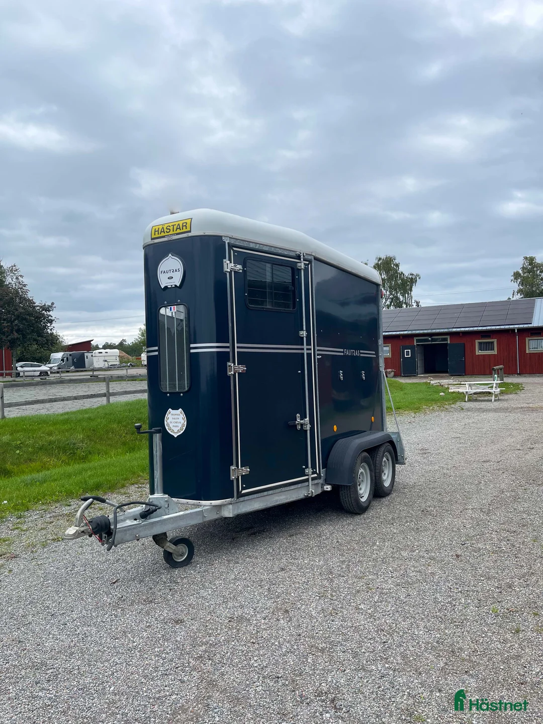 Hästtransporter  fordon & transport till salu: Fautras JMS, 2022 – toppskick med extrautrustning - Annons 2