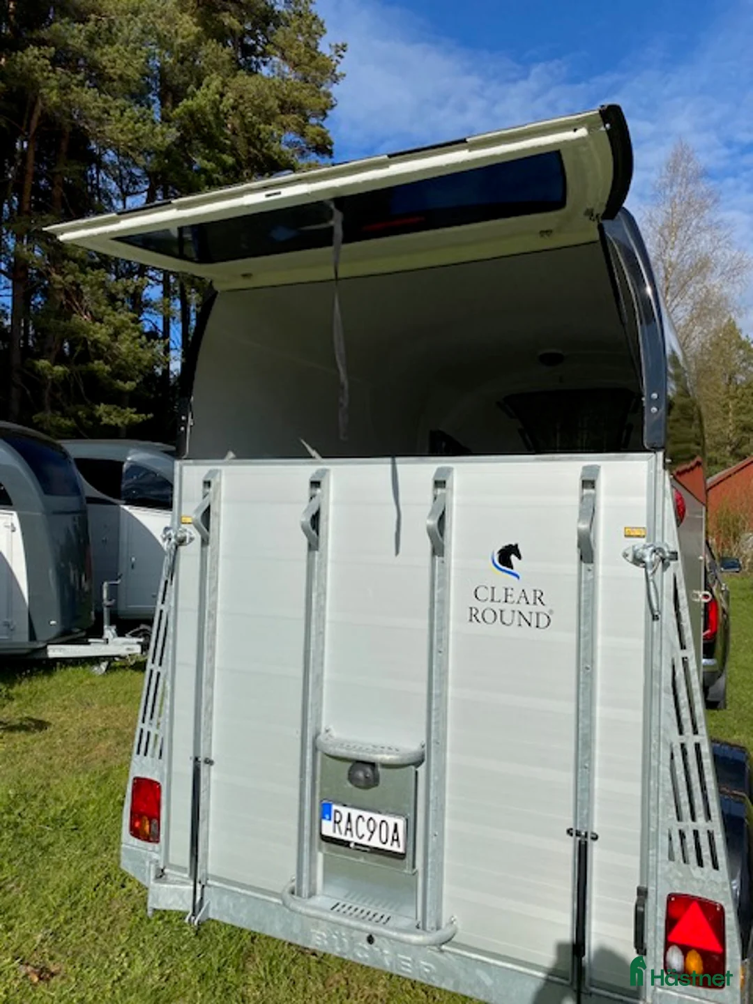 Hästtransporter  fordon & transport till salu: Clear round Alu ny transport 2023:a  i Kinnarumma - Annons 8