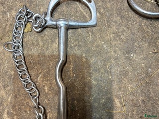 Bett hästutrustning till salu: Kimblewick i Älgarås - Annons 1