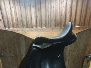 Sadlar hästutrustning till salu: Wintec allround - Annons 2