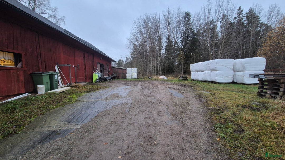  stallplats finnes: Boxplats i litet kollektiv i Vårsta  i Grödinge - Annons 11