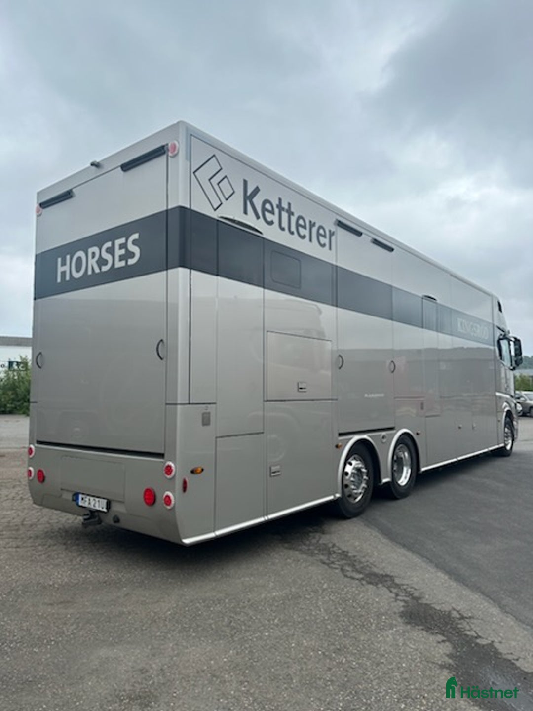 Hästlastbilar  fordon & transport till salu: Ketterer med dubbel pop-out och push-up byggd i Fjärås - Bild 6