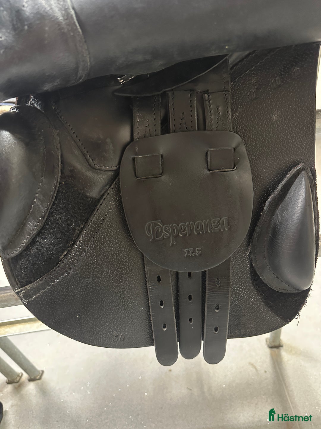 Sadlar hästutrustning till salu: Globus Esperanza i Bengtsfors - Annons 5