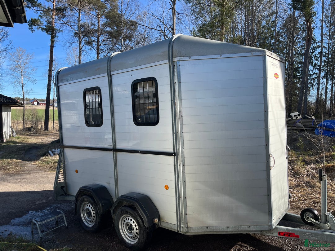 Hästtransporter  fordon & transport till salu: Böckmann Traveller 3 hästars ! i Örsundsbro - Annons 2