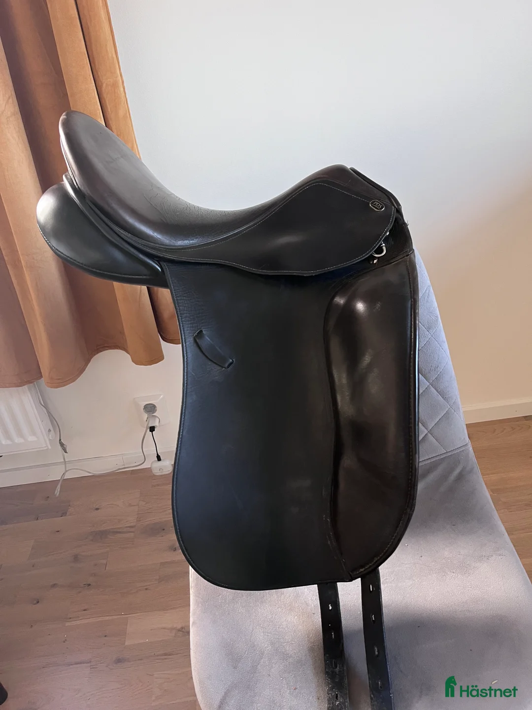 Sadlar hästutrustning till salu: Dressyrsadel pessoa PDS - Annons 1